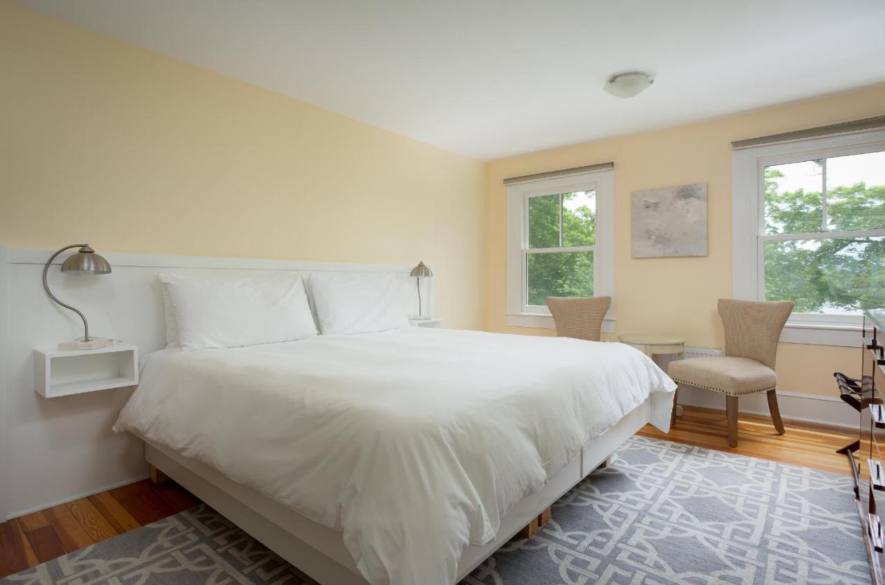 Lakehouse Inn Lee Εξωτερικό φωτογραφία
