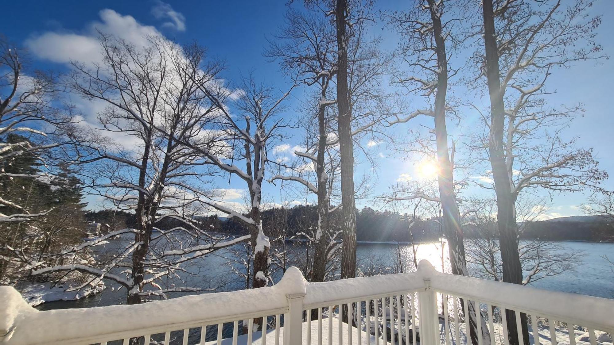 Lakehouse Inn Lee Δωμάτιο φωτογραφία
